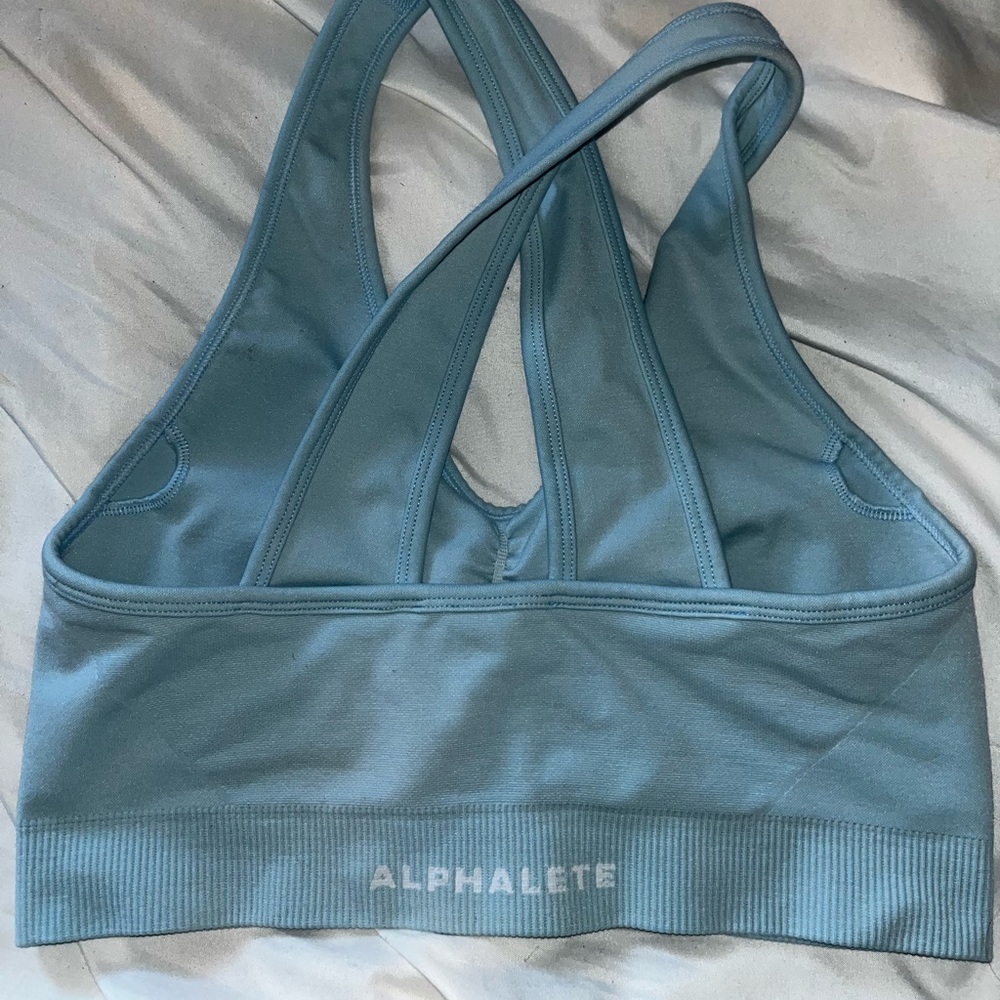 Alphalete amplify bra size medium blue